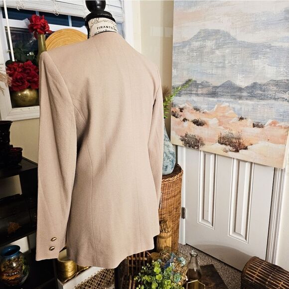 New VTG Beige KASPER 100% Wool  Statement Blazer. - Picture 2 of 15